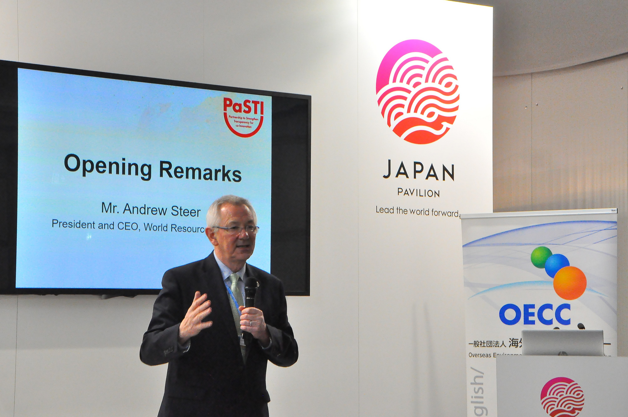<p>Andrew Steer of World Resources Institute introduces Partnership to Strengthen Transparency for Co-Innovation (PaSTI) at COP24 in Katowice, Poland. Photo credit: COP24 Japan Pavillion/Flickr</p>