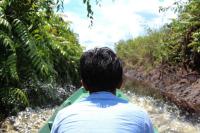 Traveling through canals to reach the Katingan Peatland Reserve. Flickr/WRI