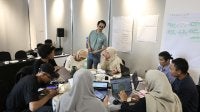 Suasana kegiatan cross-product training.