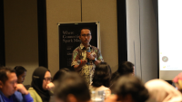 Perwakilan WRI Indonesia saat validasi rancangan peta jalan karbon biru Bappenas