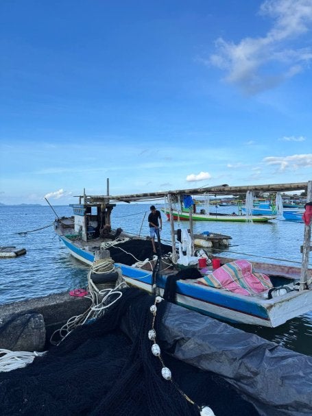 Kapal Nelayan di Bulutui