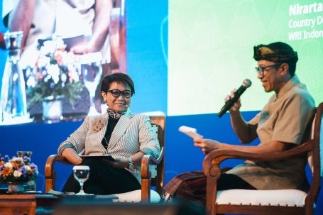 Sesi Fireside Chat dengan Utusan Khusus Sekjen PBB untuk Air pada Forum Investasi Iklim