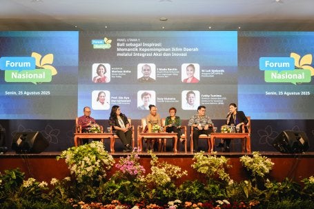 Sesi Panel Utama 1 di Forum Nasional