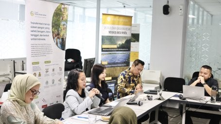 WRI Indonesia menyampaikan laporan 