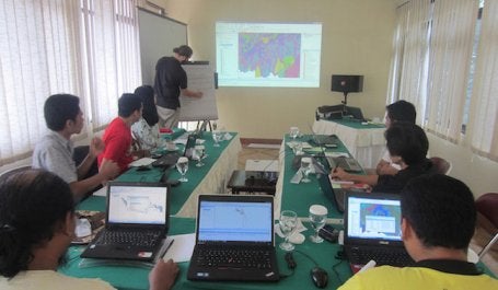Our trainings in Indonesia revealed four clear benefits of GIS mapping. Photo Credit: WRI