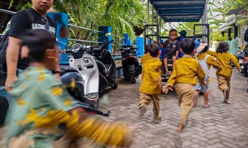 Kelompok 1 PARKIR Makassar